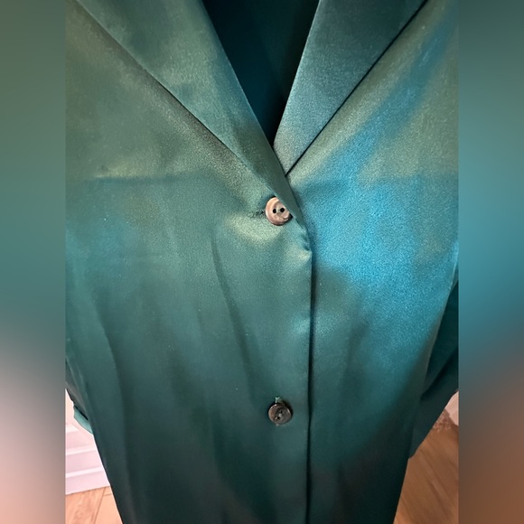 Victoria’s Secret Long Sleeved Pant Pajamas Dark Green - Picture 2 of 10